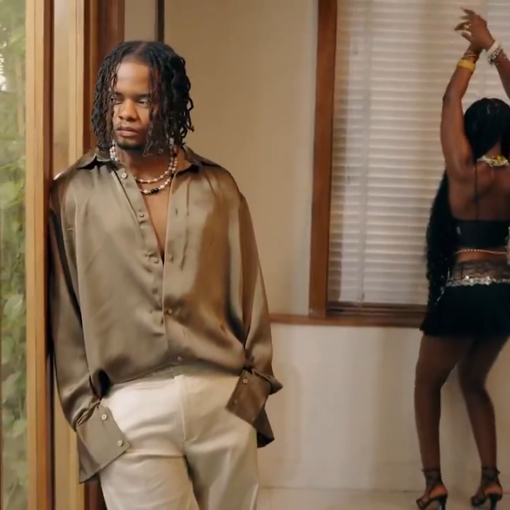 Bodycon (Assassin) by Crayon